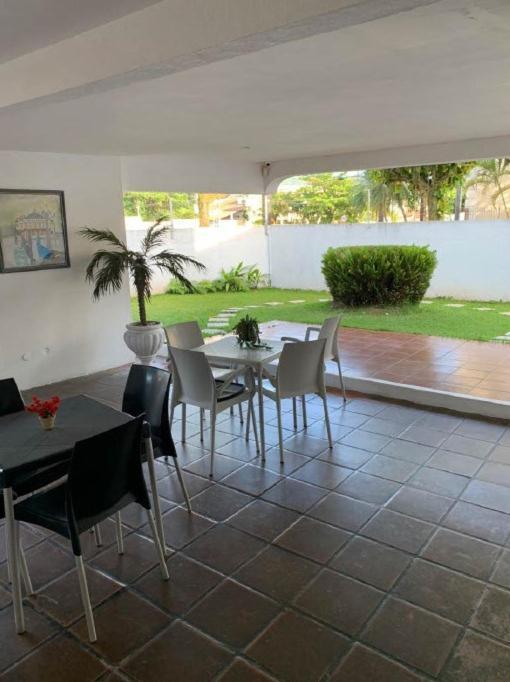 Apartamento 2 Quartos A 5 Minutos A Pe Da Praia Da Enseada Guarujá Eksteriør bilde